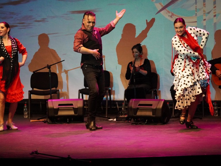 El Círculo - Flamenco